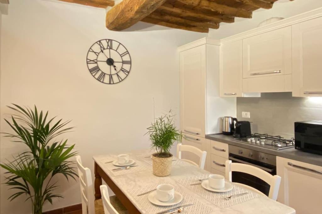 Relax&Business Wi-Fi, Tv Hd, Parcheggio Gratuito Villa Capannori Eksteriør bilde
